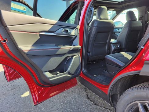 New 2026 Ford Explorer ST w/ Sun And Sound Package image 24