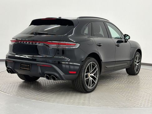 Used 2026 Porsche Macan AWD/4WD image 9