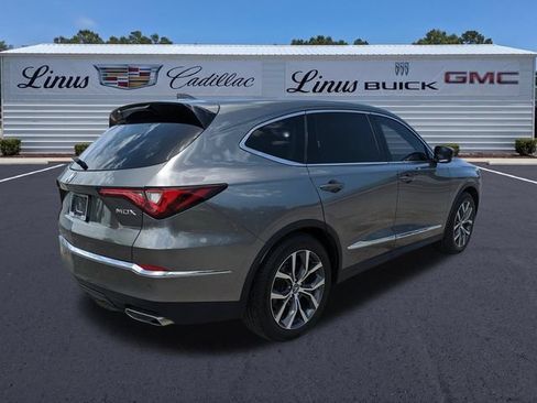 Used 2022 Acura MDX FWD w/ Technology Package image 4