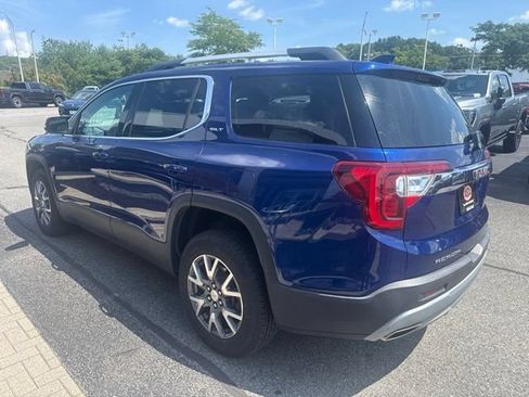 Used 2023 GMC Acadia SLT w/ Preferred Package AWD/4WD image 5