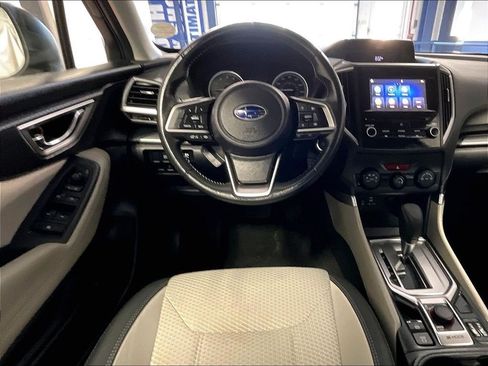 Used 2023 Subaru Forester Premium AWD/4WD image 17