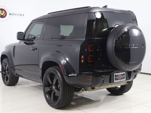 Used 2023 Land Rover Defender 90 X-Dynamic SE AWD/4WD image 4