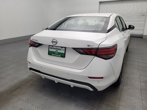 Used 2024 Nissan Sentra SV FWD image 7