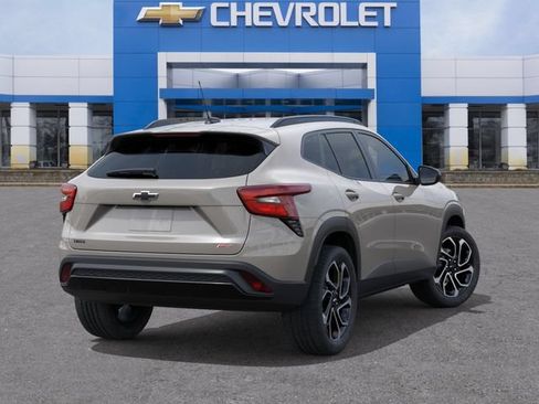 New 2026 Chevrolet Trax RS FWD image 4