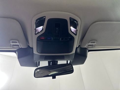 Used 2023 Subaru Outback Premium image 24