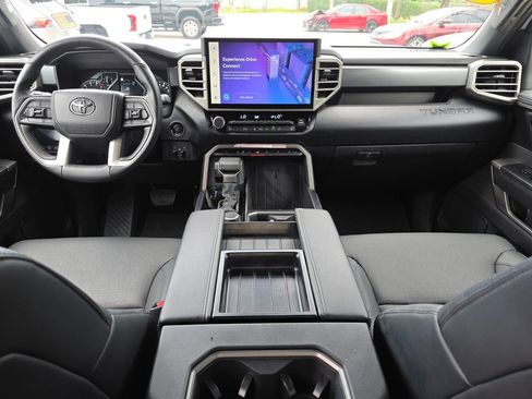 Used 2025 Toyota Tundra SR5 w/ SR5 Premium Package AWD/4WD image 5