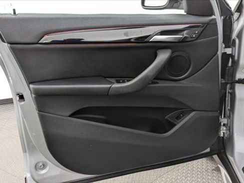 Used 2020 BMW X1 sDrive28i w/ Convenience Package image 13