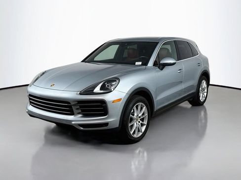 Used 2023 Porsche Cayenne AWD/4WD image 1