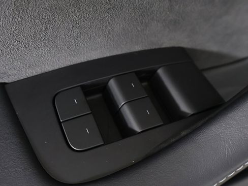 Used 2021 Tesla Model 3 Long Range image 39