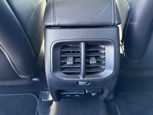 Used 2020 Jeep Cherokee Limited AWD/4WD image 20