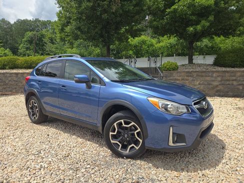 Used 2016 Subaru Crosstrek 2.0i Limited w/ Popular Package #2 AWD/4WD image 32