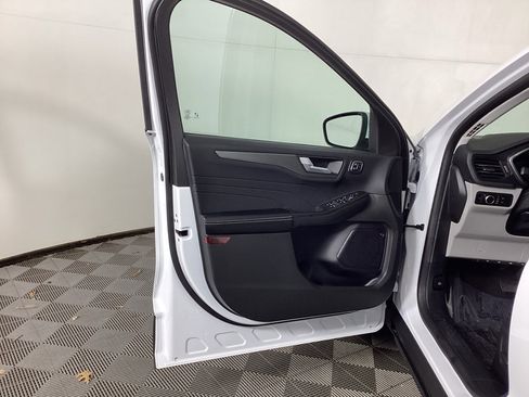 Used 2023 Ford Escape Active w/ Tech Pack #2 image 15