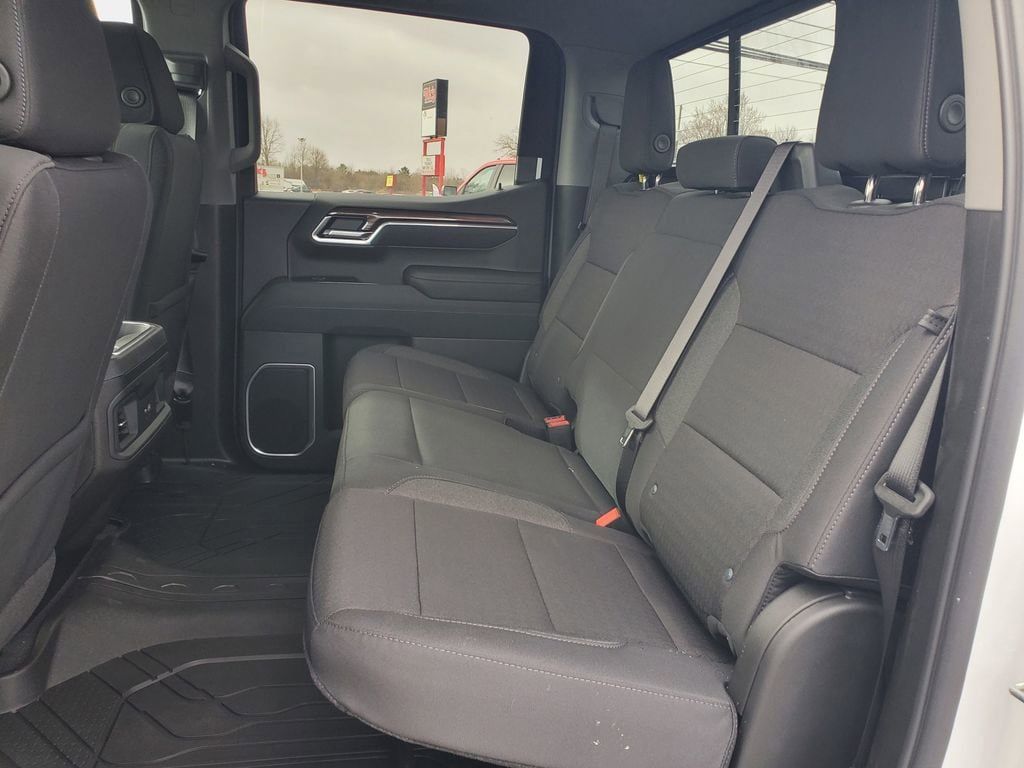 New 2026 Chevrolet Silverado 1500 RST w/ Rally Edition AWD/4WD image 29