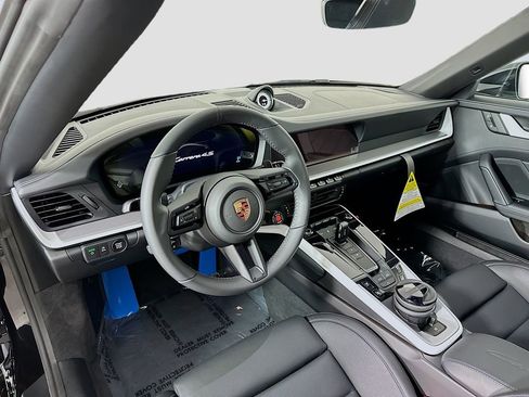 New 2026 Porsche 911 Carrera 4S image 4