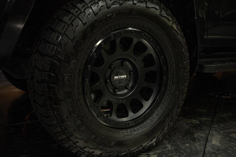 Used 2020 Toyota 4Runner TRD Off-Road AWD/4WD image 3