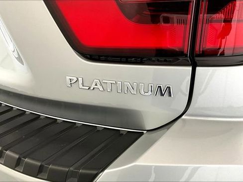 Used 2024 Nissan Armada Platinum w/ Captain's Chairs Package image 14