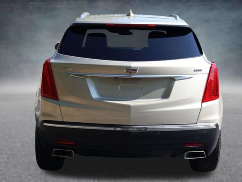 Used 2017 Cadillac XT5 Luxury w/ Driver Awareness Package FWD image 23