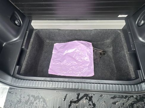 Used 2012 Toyota RAV4 4WD w/ Value Pkg image 18