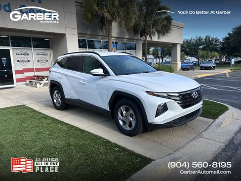 Used 2022 Hyundai Tucson SEL FWD image 1