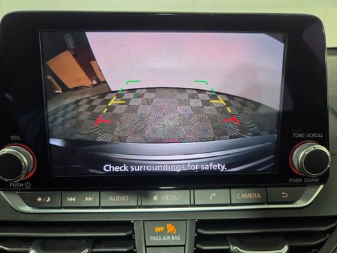 Used 2022 Nissan Altima 2.5 SR image 14