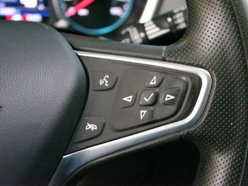 Used 2022 Chevrolet Equinox LT FWD image 16