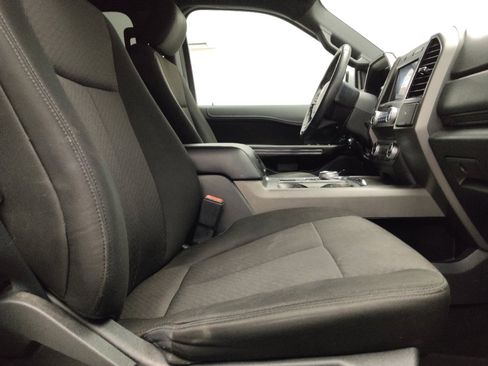 Used 2019 Ford Expedition XLT RWD image 21