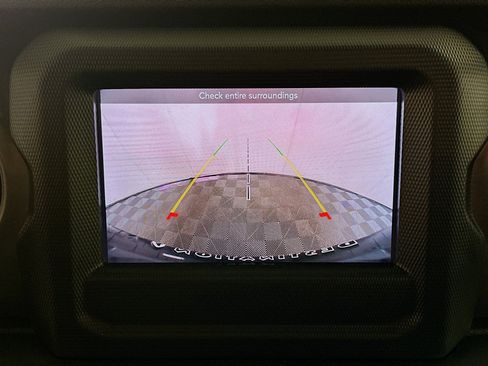 Used 2023 Jeep Wrangler Unlimited w/ Cold Weather Group image 21