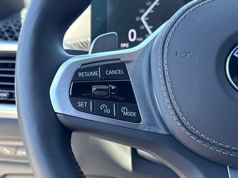 Used 2026 BMW X5 sDrive40i w/ Executive Package RWD image 25