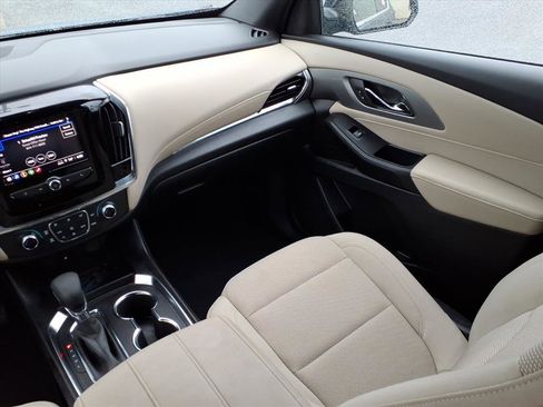 Used 2023 Chevrolet Traverse LS w/ LPO, Cargo Package image 18