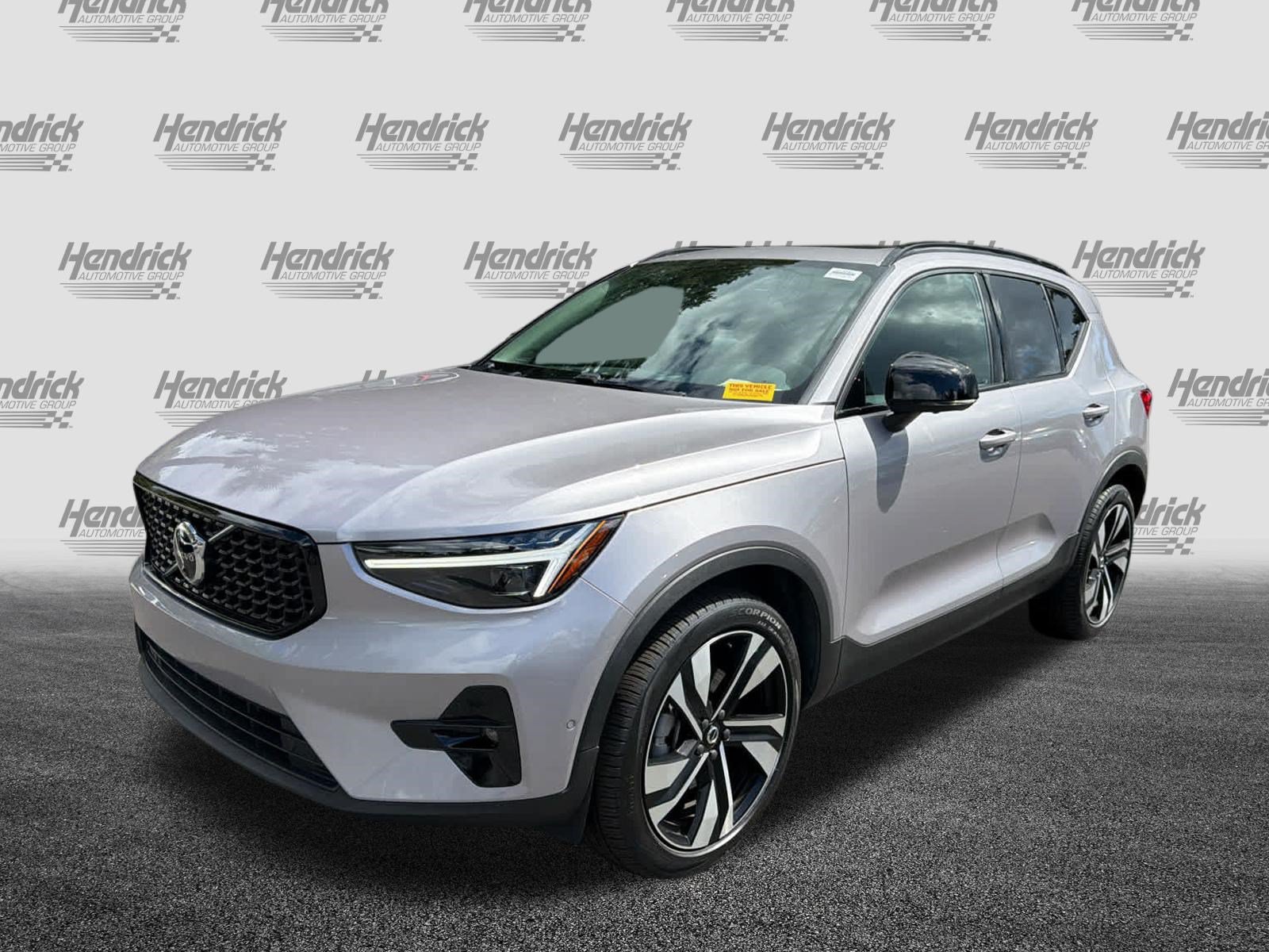 Used 2026 Volvo XC40 B5 Ultra AWD/4WD image 7