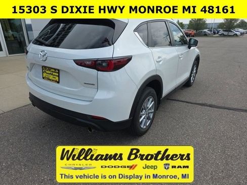 Used 2023 MAZDA CX-5 AWD 2.5 S w/ Select Package image 5