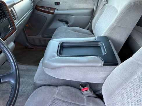 Used 2000 Chevrolet Silverado 1500 LS image 18