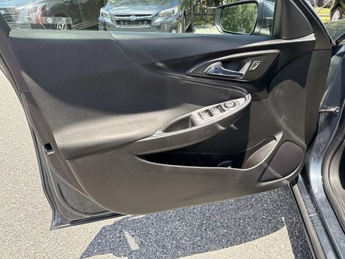 Used 2020 Chevrolet Malibu LT FWD image 22