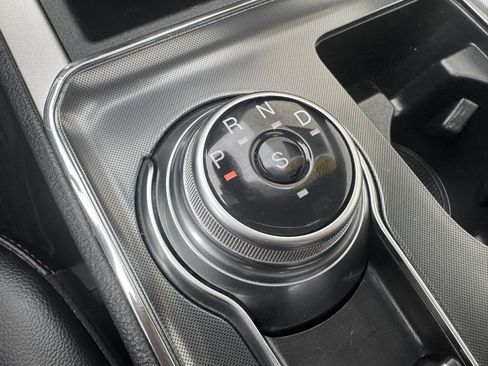 Certified 2024 Ford Edge ST-Line image 34