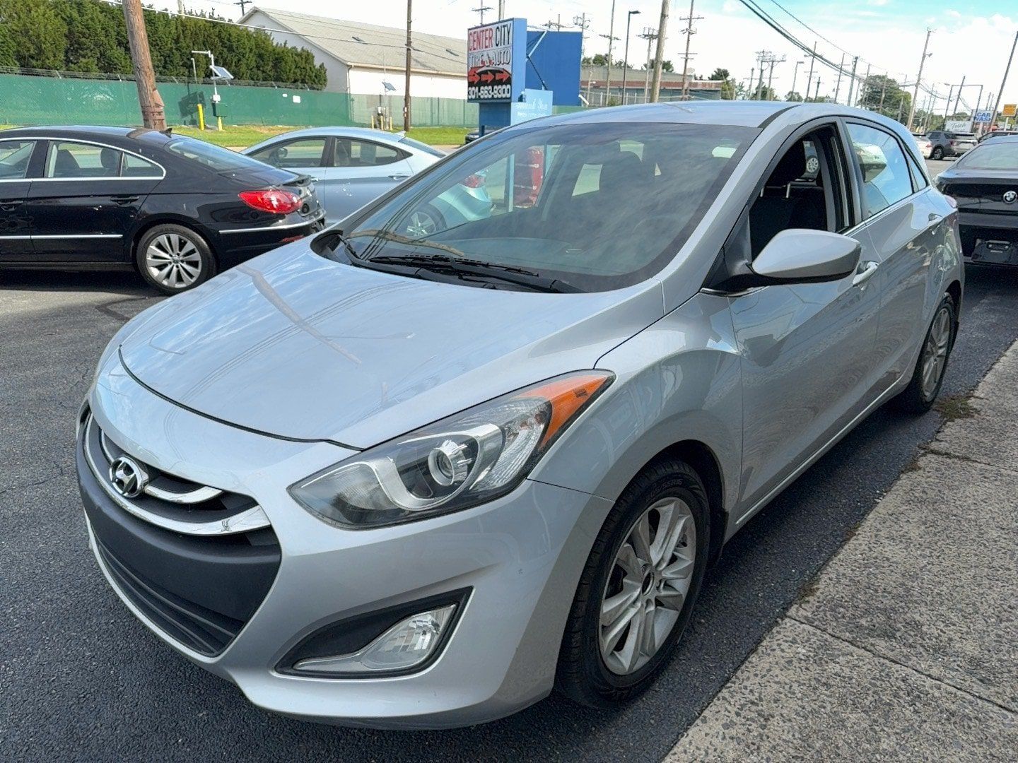 Used 2013 Hyundai Elantra GT FWD image 5