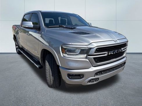 Used 2019 RAM 1500 Laramie w/ Sport Appearance Package AWD/4WD image 5