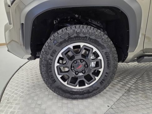 New 2026 Toyota Tacoma TRD Off-Road image 16