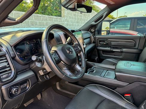 Used 2024 RAM 2500 Limited AWD/4WD image 16