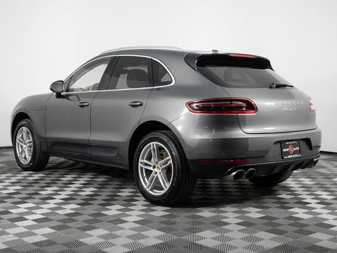 Used 2016 Porsche Macan S image 4