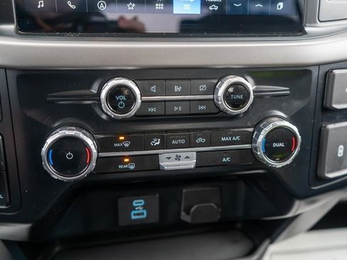 Used 2024 Ford F150 XLT w/ Tow/Haul Package image 22