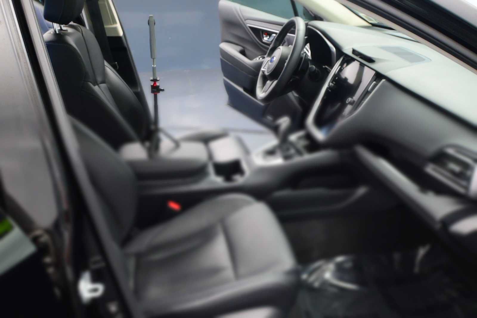 Used 2024 Subaru Outback Touring AWD/4WD image 17