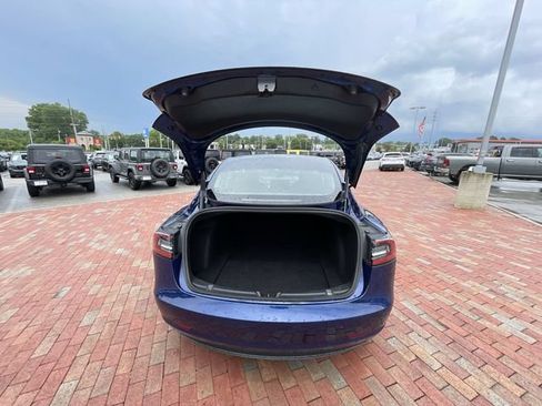 Used 2023 Tesla Model 3 Standard Range RWD image 34