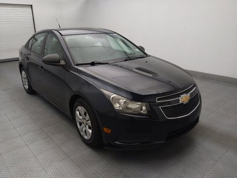 Used 2014 Chevrolet Cruze LS FWD image 13