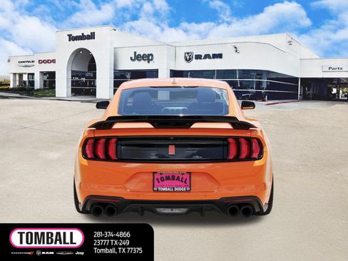Used 2021 Ford Mustang GT Premium w/ GT Performance Package RWD image 6