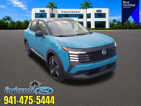 Used 2025 Nissan Kicks SR FWD image 1