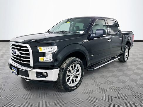 Used 2017 Ford F150 XLT w/ Equipment Group 302A Luxury AWD/4WD image 3