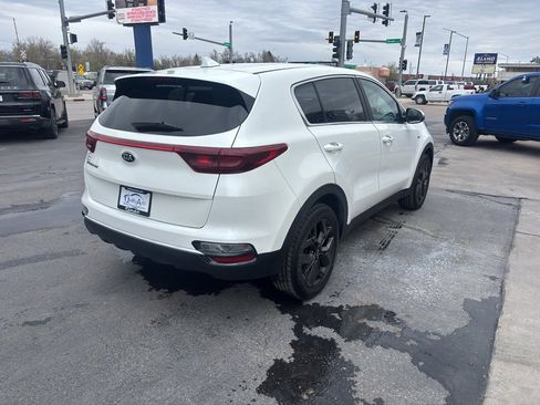 Used 2022 Kia Sportage LX w/ LX AWD Value Edition Package image 6