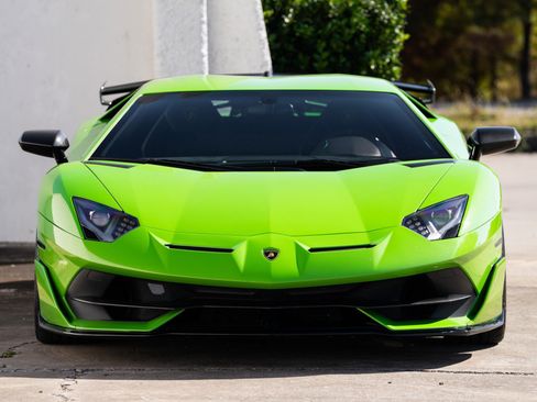 Used 2019 Lamborghini Aventador SVJ image 23