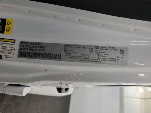 Used 2020 Jeep Wrangler Unlimited Sahara image 18