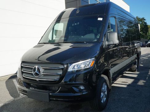 New 2026 Mercedes-Benz Sprinter 2500 image 3